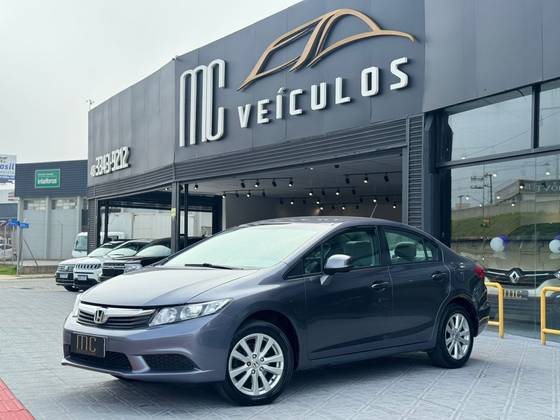 HONDA CIVIC 1.8 LXS 16V FLEX 4P AUTOMÁTICO